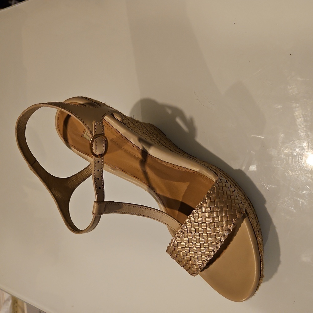 UGG wedge espadrille sandals - Picture 10 of 11